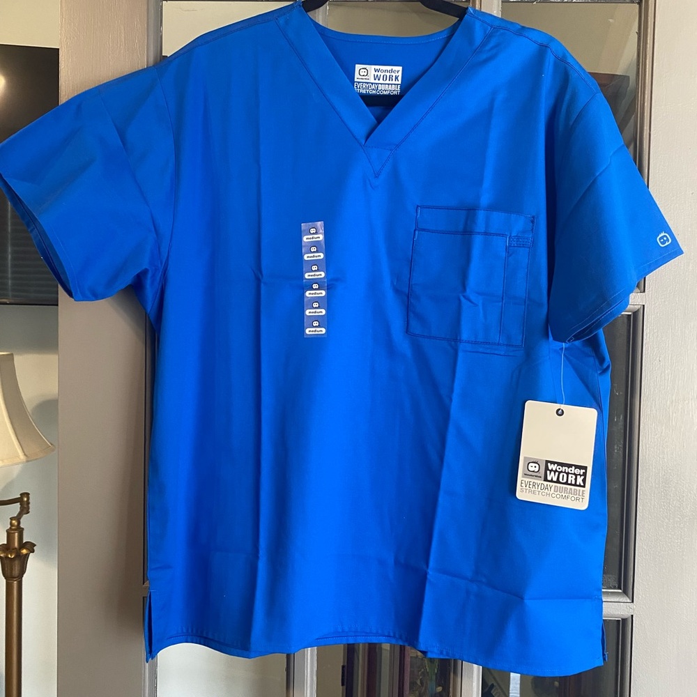 WonderWink Royal Blue Scrub top. Workwear, medical top